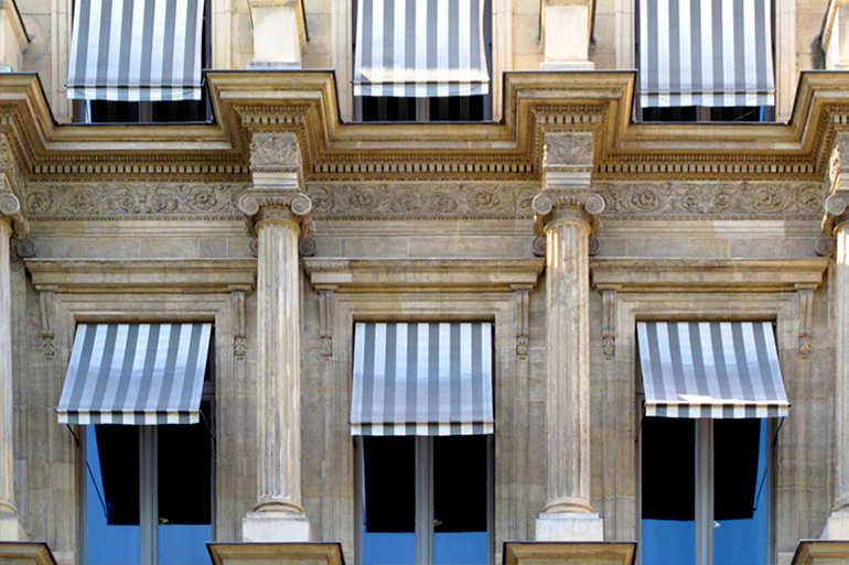 Professional Tips & Tricks To Simplify Anchoring An Awning